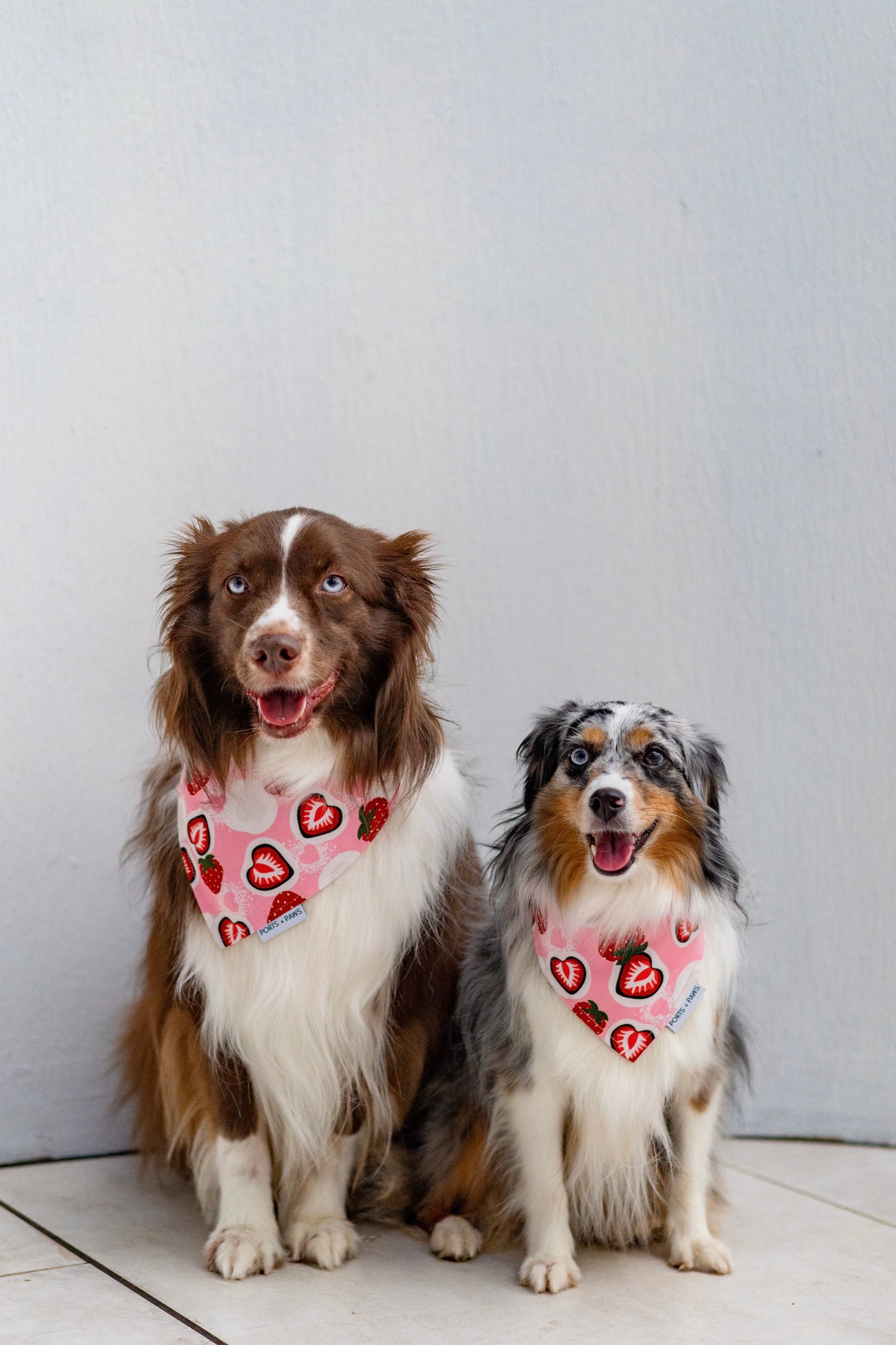 QUICK DRY BANDANA - STRAWBERRY MOCHI