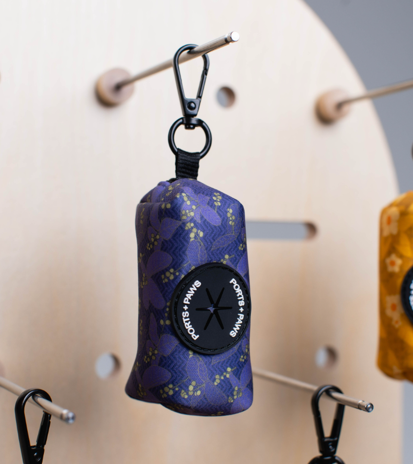 POOP BAG HOLDER - KAUAʻI MOKIHANA BERRY